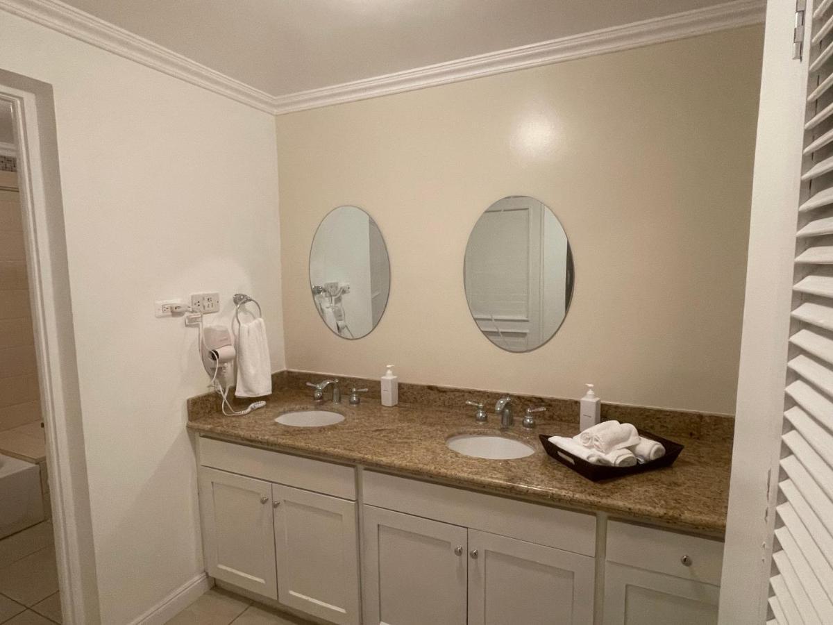 Hummingbird Retreat - Luxury Oceanview Apt, 7-Minute Walk To Beach Ocho Rios Eksteriør billede
